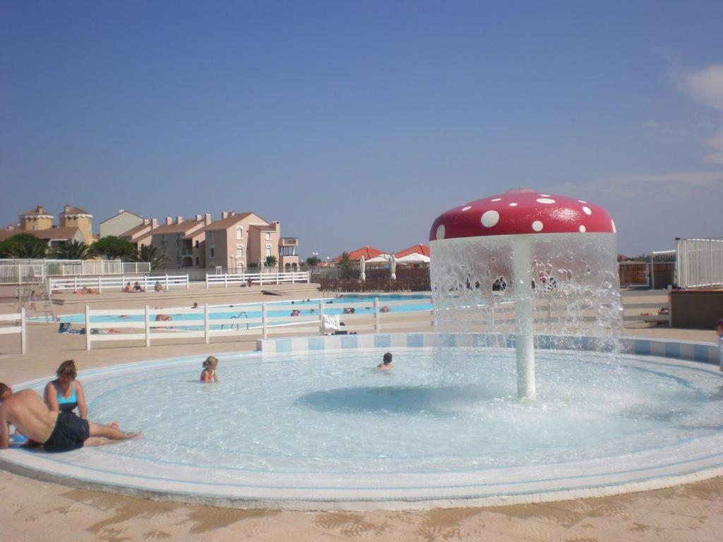 Le Soleil Bleu Wifi Clim Villa Le Barcares Exterior photo